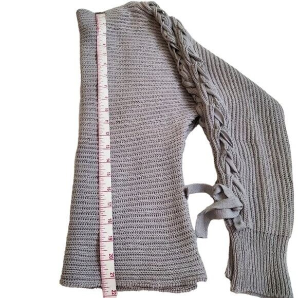BB Dakota Stone Grey Knit Sweater With Braided Sleeve Detail Size small womens - Picture 7 of 11
